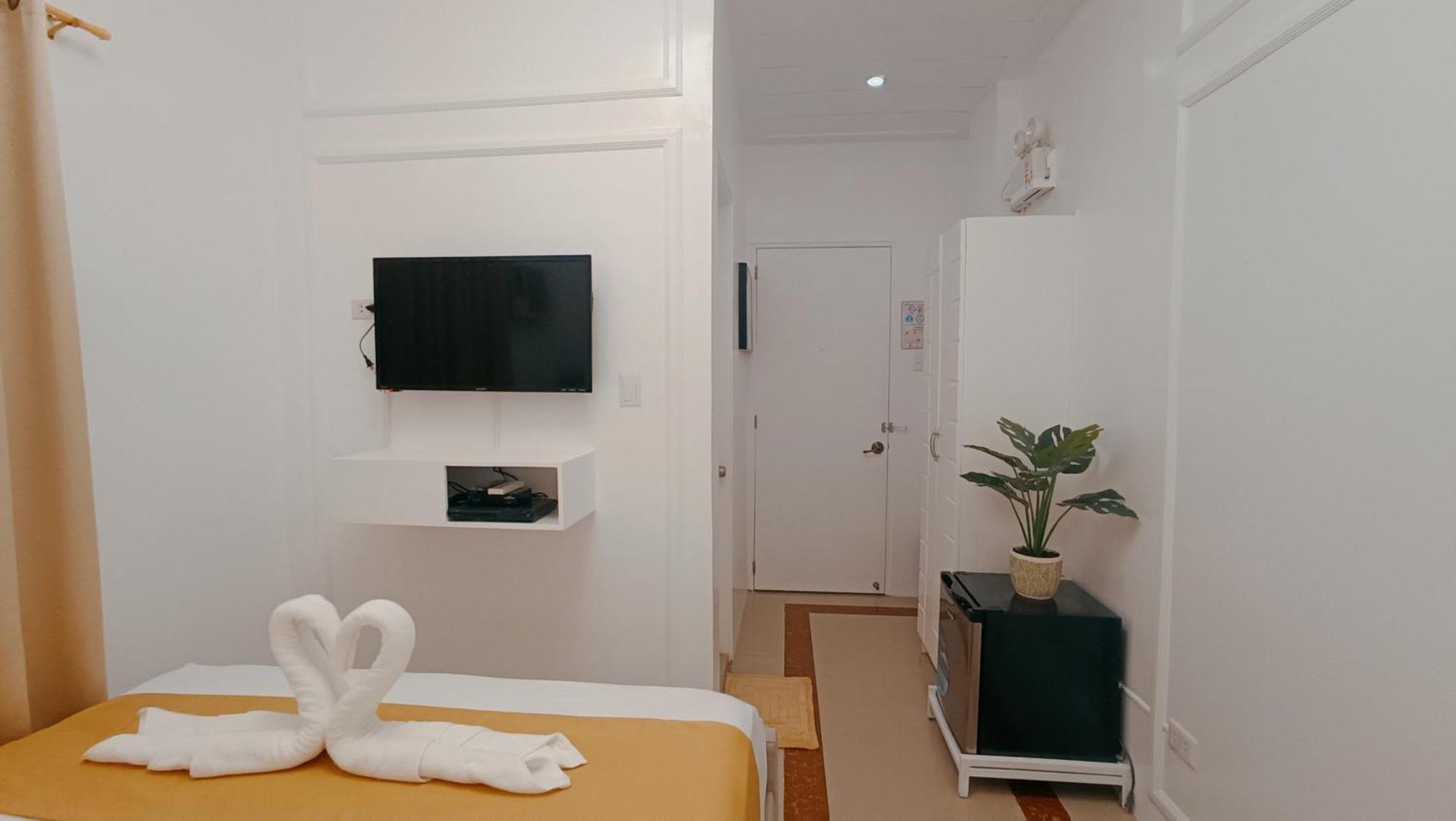 Elizabeth Hotel - Naga Pili  المظهر الخارجي الصورة