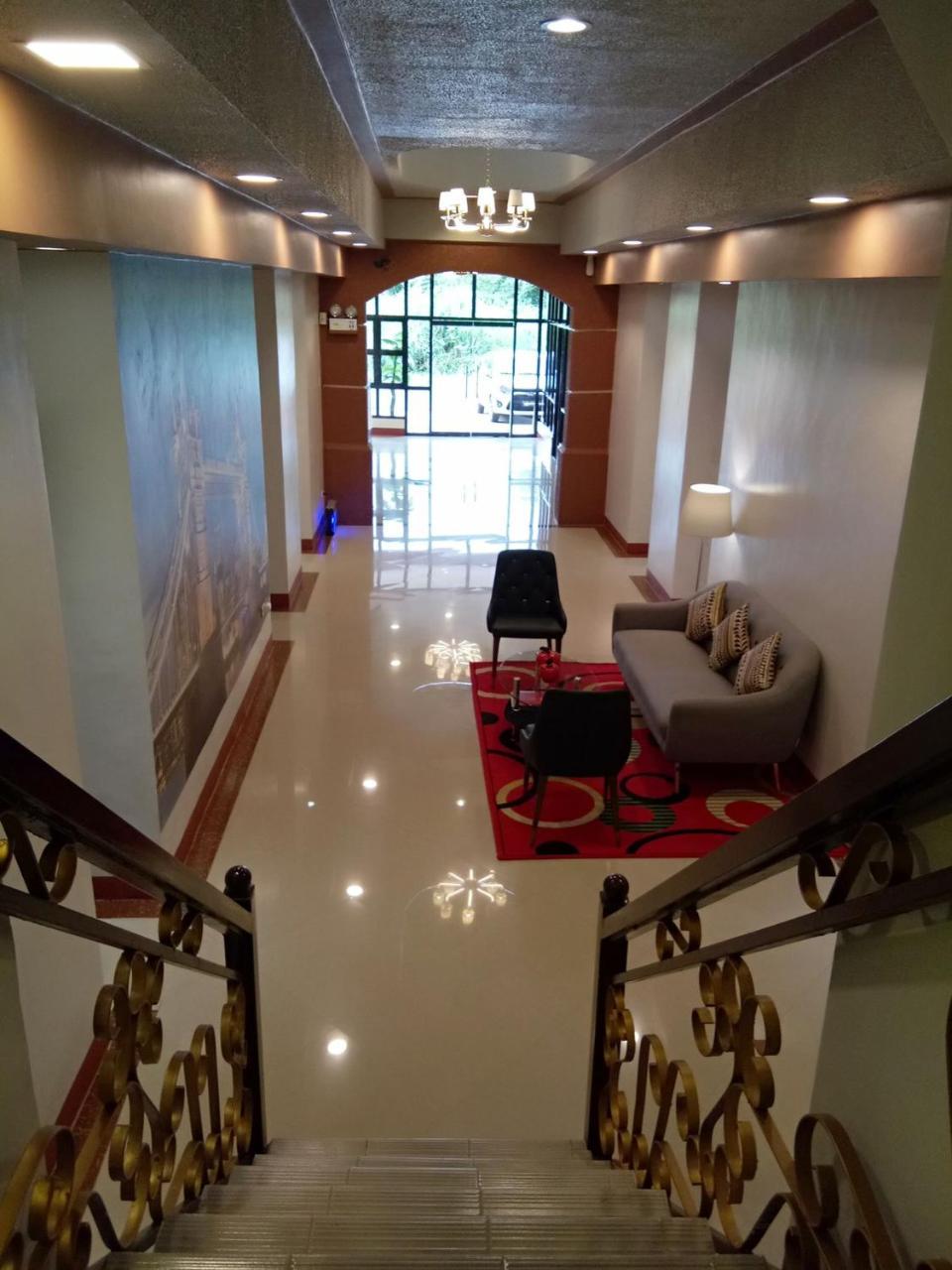 Elizabeth Hotel - Naga Pili  المظهر الخارجي الصورة