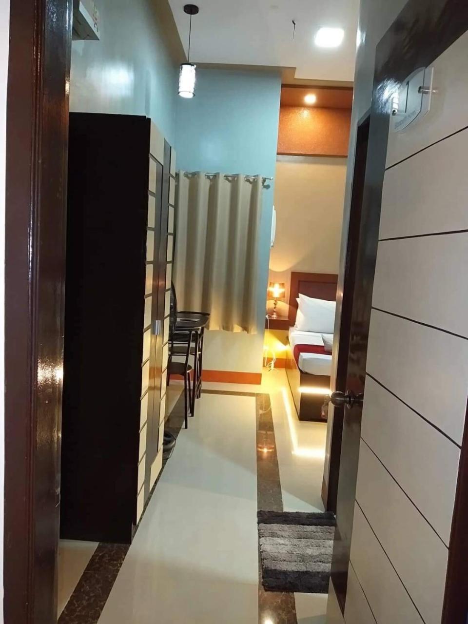 Elizabeth Hotel - Naga Pili  المظهر الخارجي الصورة