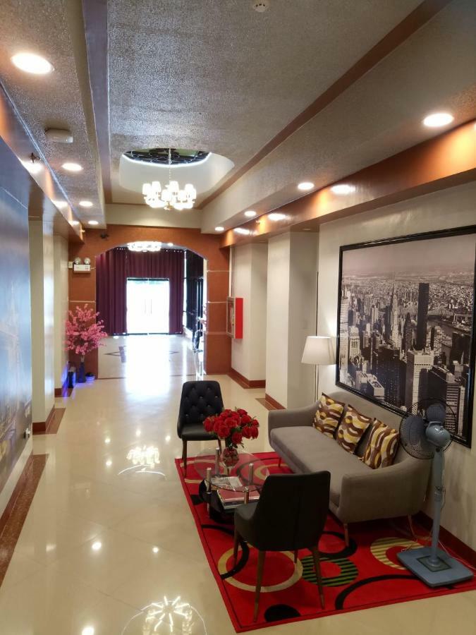 Elizabeth Hotel - Naga Pili  المظهر الخارجي الصورة